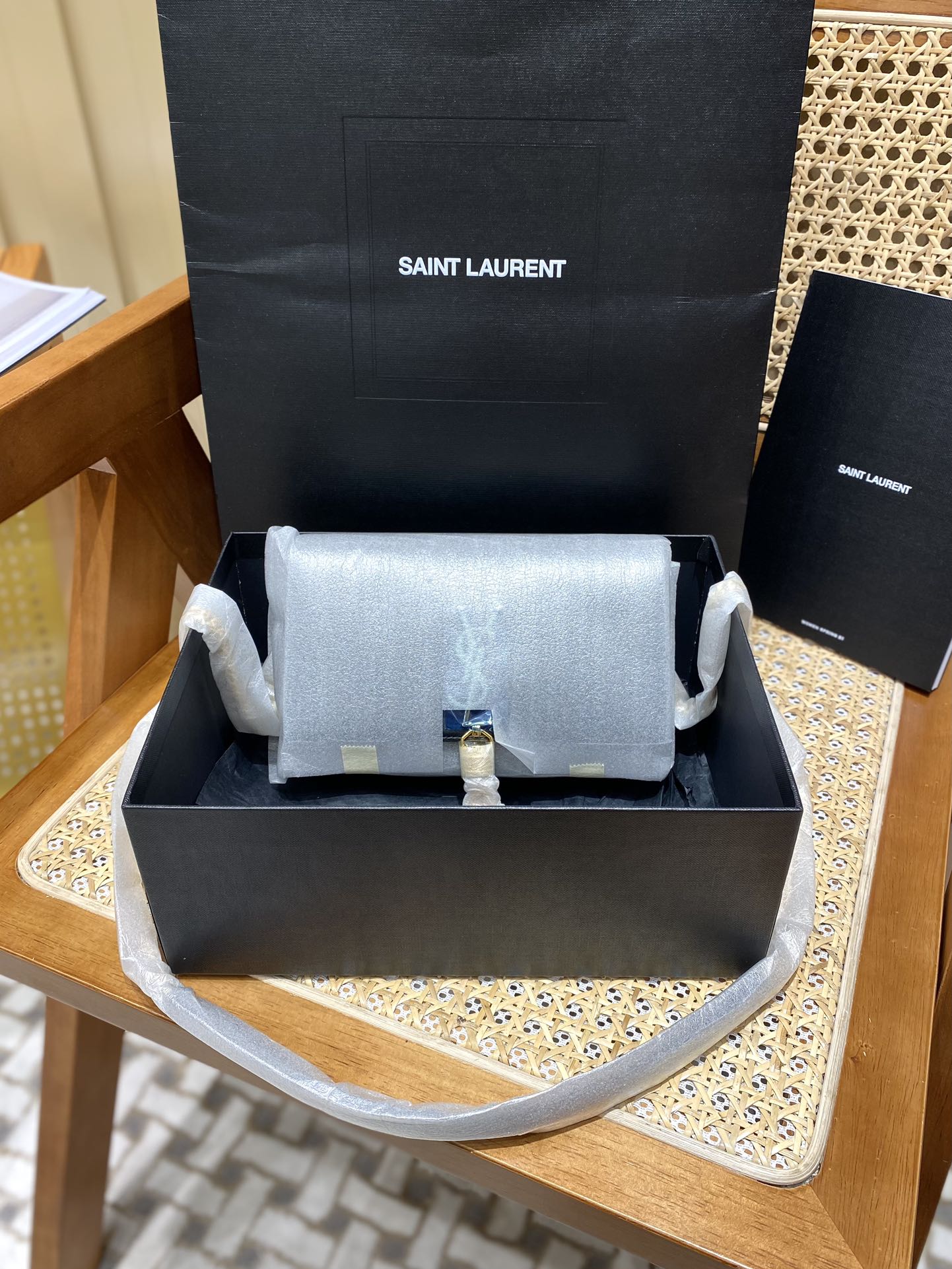 YSL KATE 19CM 流苏链条包 452159平纹/黑色金扣