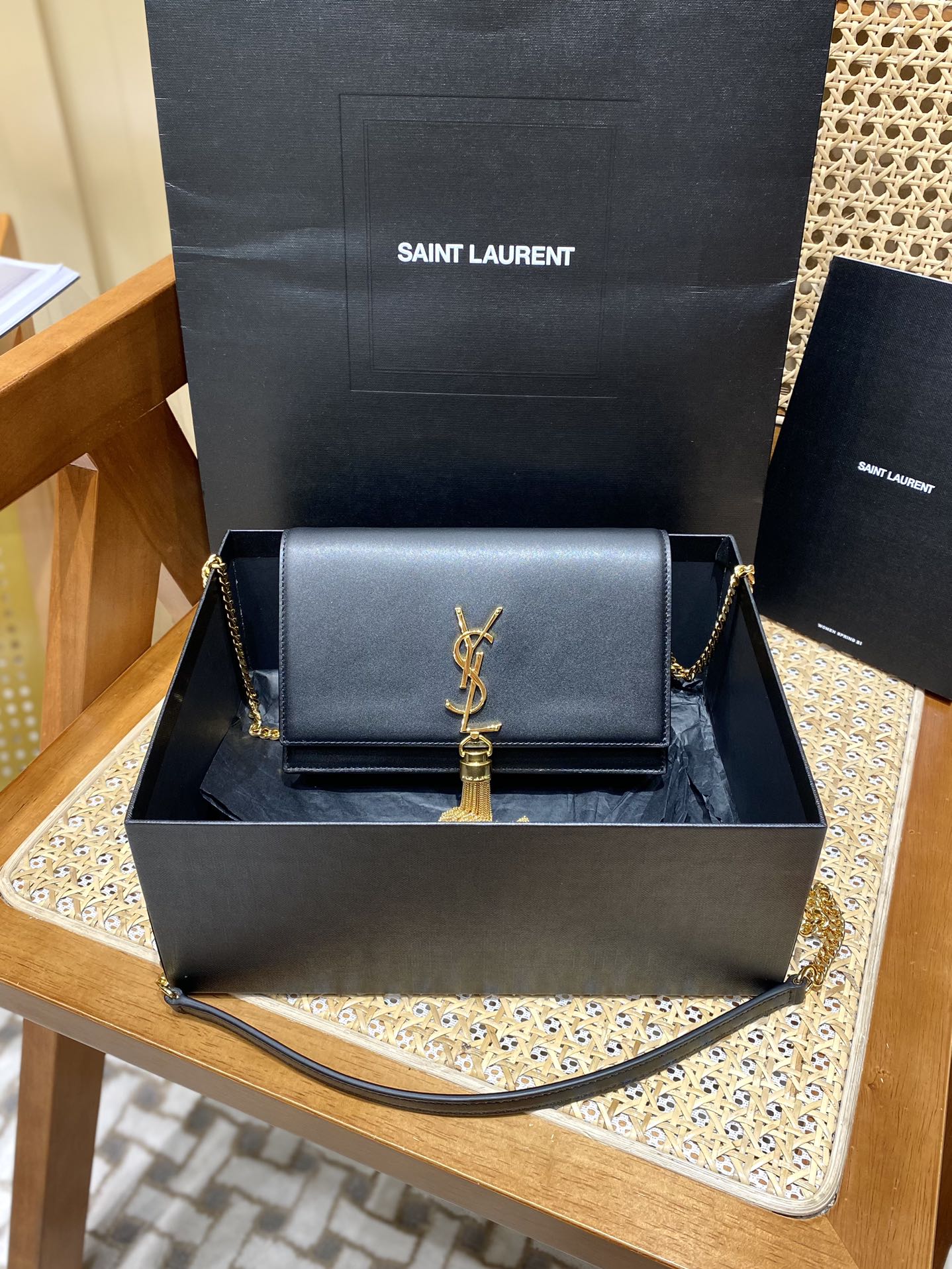 YSL KATE 19CM 流苏链条包 452159平纹/黑色金扣