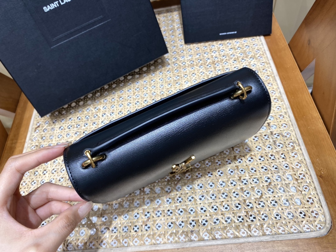 YSL ๐บ๐๐๐๐๐ ๐พ๐๐ 19CM ็็ญพ็บนๆฅ่ฝๅ
533026้ป่ฒ/้ๆฃ