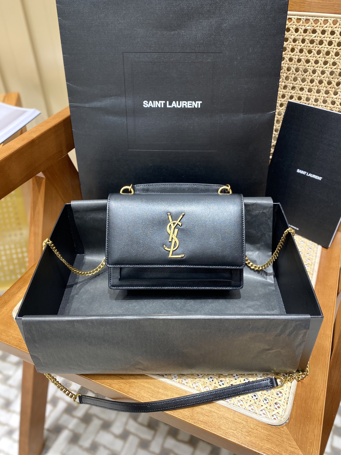 YSL ๐บ๐๐๐๐๐ ๐พ๐๐ 19CM ็็ญพ็บนๆฅ่ฝๅ
533026้ป่ฒ/้ๆฃ
