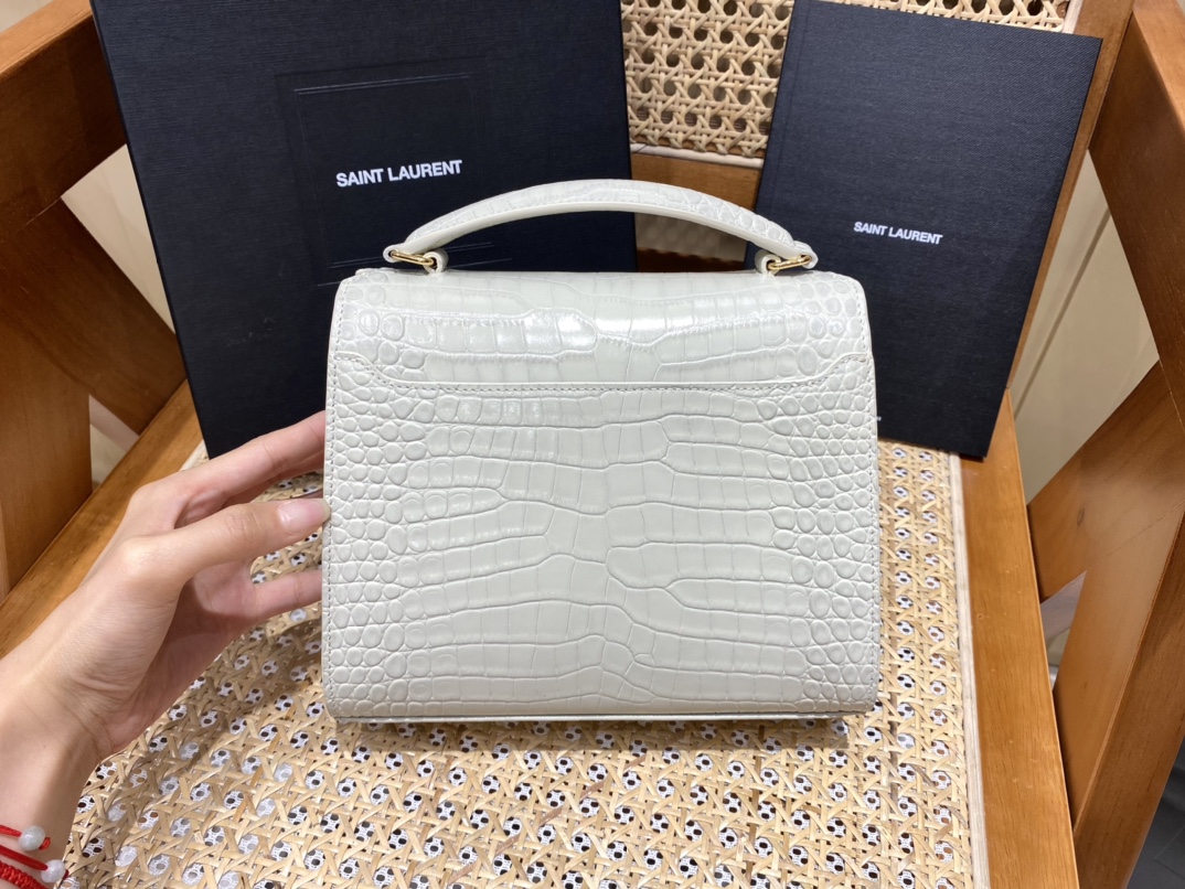 YSL 𝐂𝐚𝐬𝐬𝐚𝐧𝐝𝐫𝐚 Mini 20CM 鳄鱼纹手拎包 602716白色/金扣