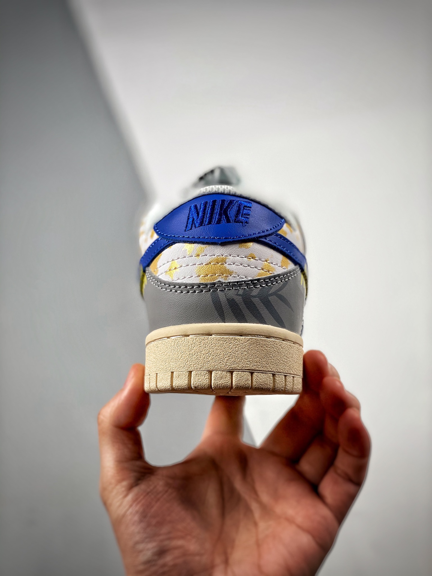 Miniatura 7