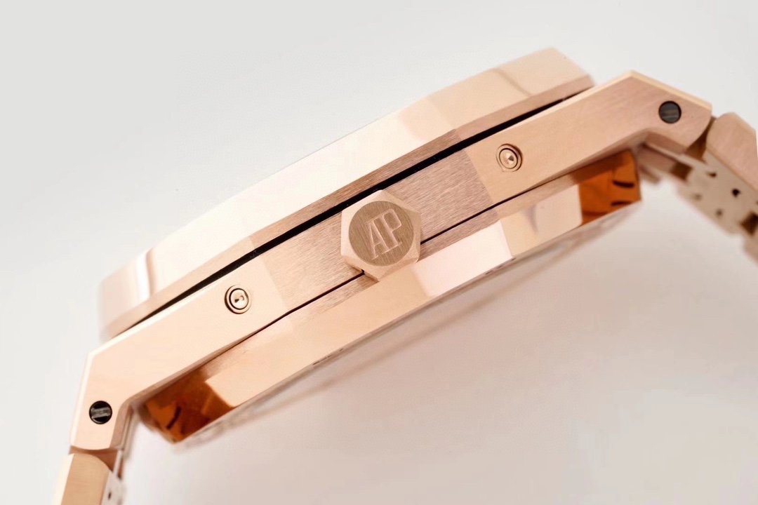 BF新品 AP爱彼 皇家橡树系列 BF1 多功能腕表26574、26606 搭载复刻原版Cal.5134机芯腕表