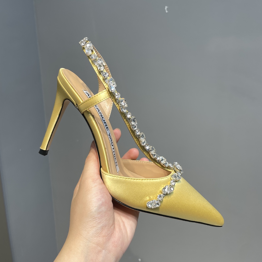 2021 Crystal Sole Water-Drive Shoes with Diamond Chain for Goddesses - 图片 6