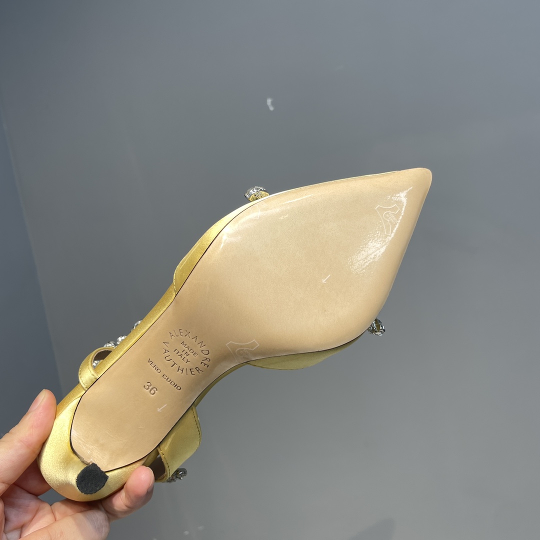 2021 Crystal Sole Water-Drive Shoes with Diamond Chain for Goddesses - 图片 9