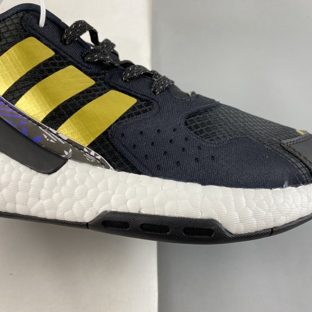 Adidas Originals 2020 Day Jogger Boost Clover 2020 Edition Jogger Series High Elastic Retro Casual Sports Running Shoes Nightcrawler II FX6167