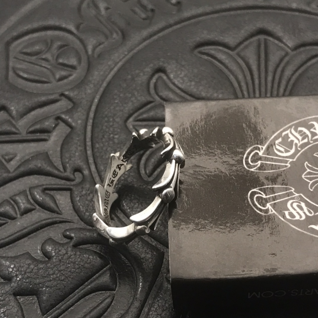 Chrome Hearts 高版本克罗心鸢尾花波浪纹鱼骨戒指