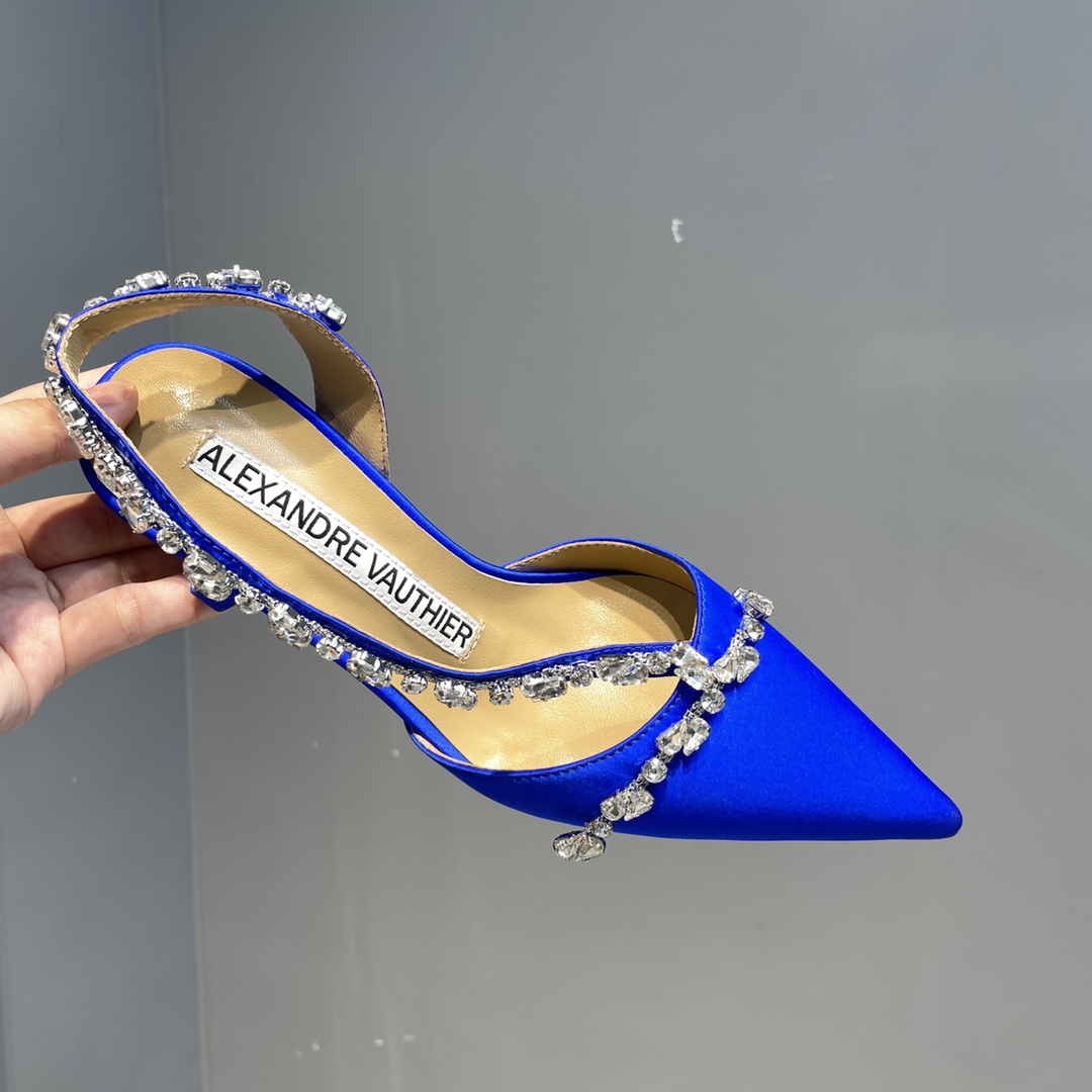 2021 Crystal Sole Water-Drive Shoes: Elegant Goddess Collection with Italian Leather and Shiny Diamond Chain - 图片 7