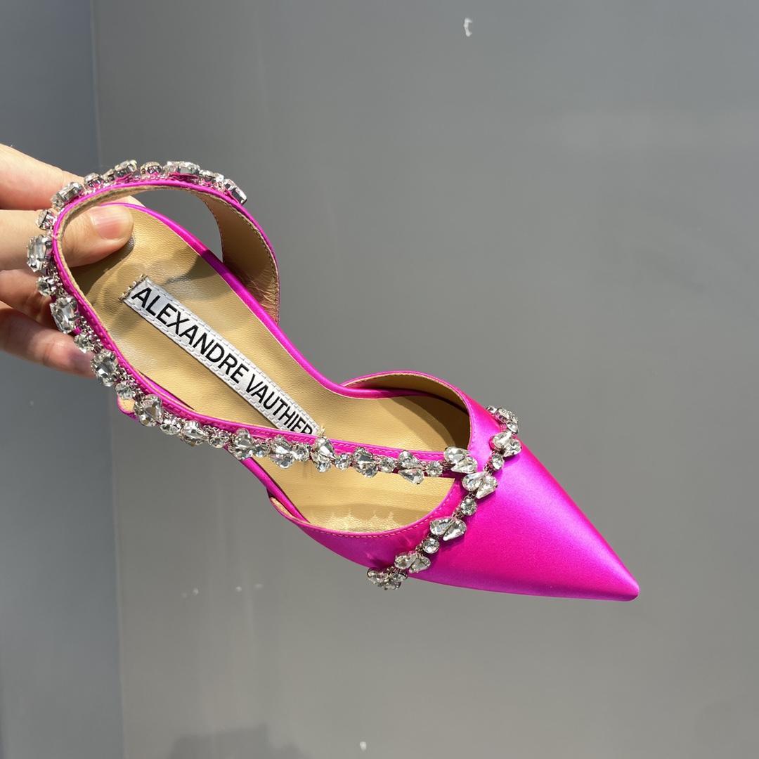 2021 Crystal Sole Water-Drive Shoes: Elegant Lady’s Must-Have with Diamond Chain. - 图片 7