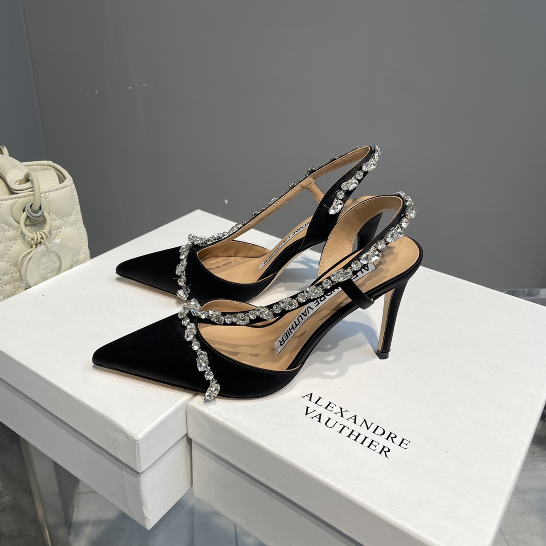 2021 New AlexandreVauthie Crystal Sole Shoes: Elegant Lady’s Essential with Unique Design - 图片 4