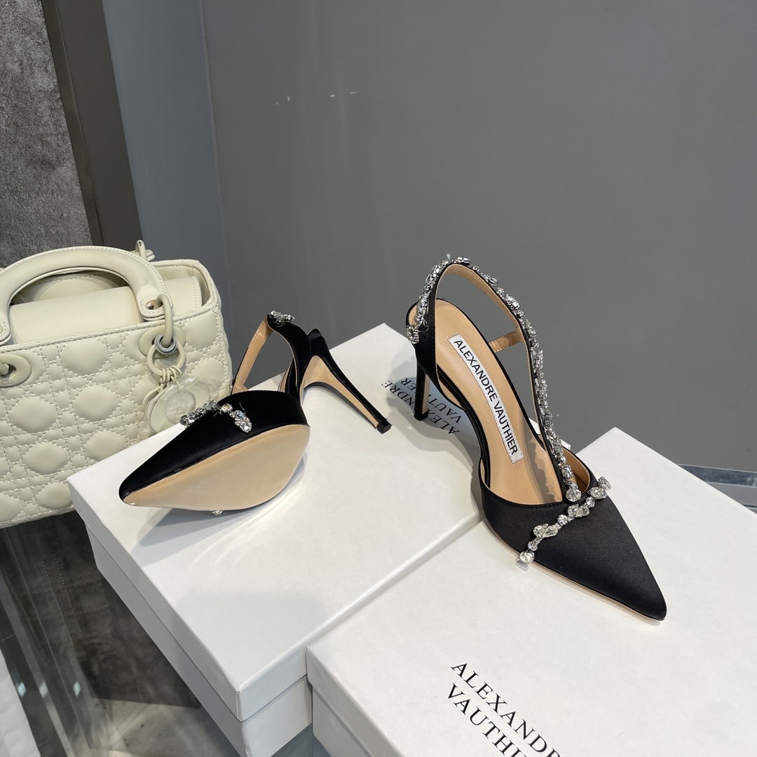 2021 New AlexandreVauthie Crystal Sole Shoes: Elegant Lady’s Essential with Unique Design - 图片 3