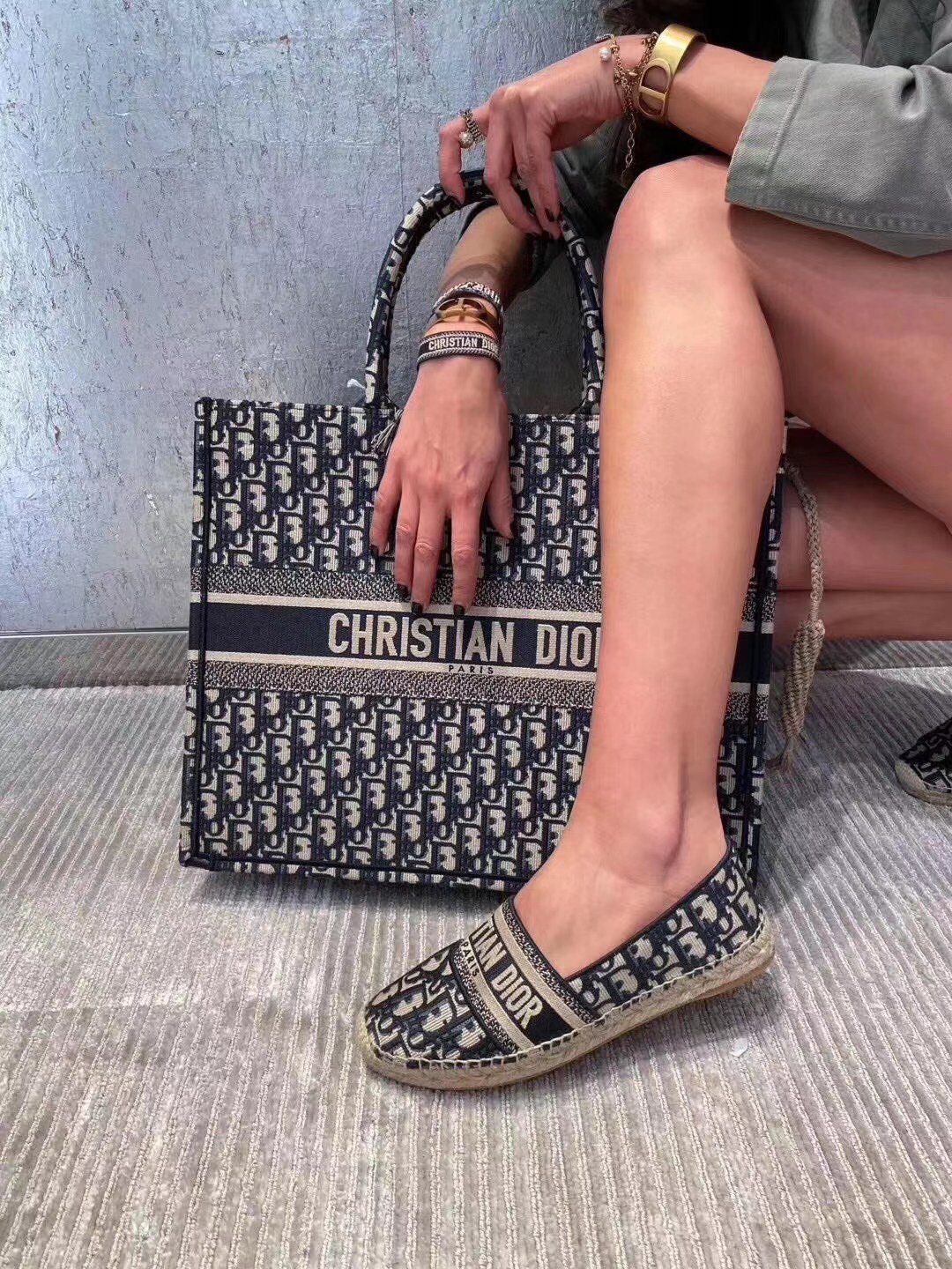 NO:236087,Foot pictures, half-tugging single shoes19860909上脚图,半拖单鞋,Women's Shoes