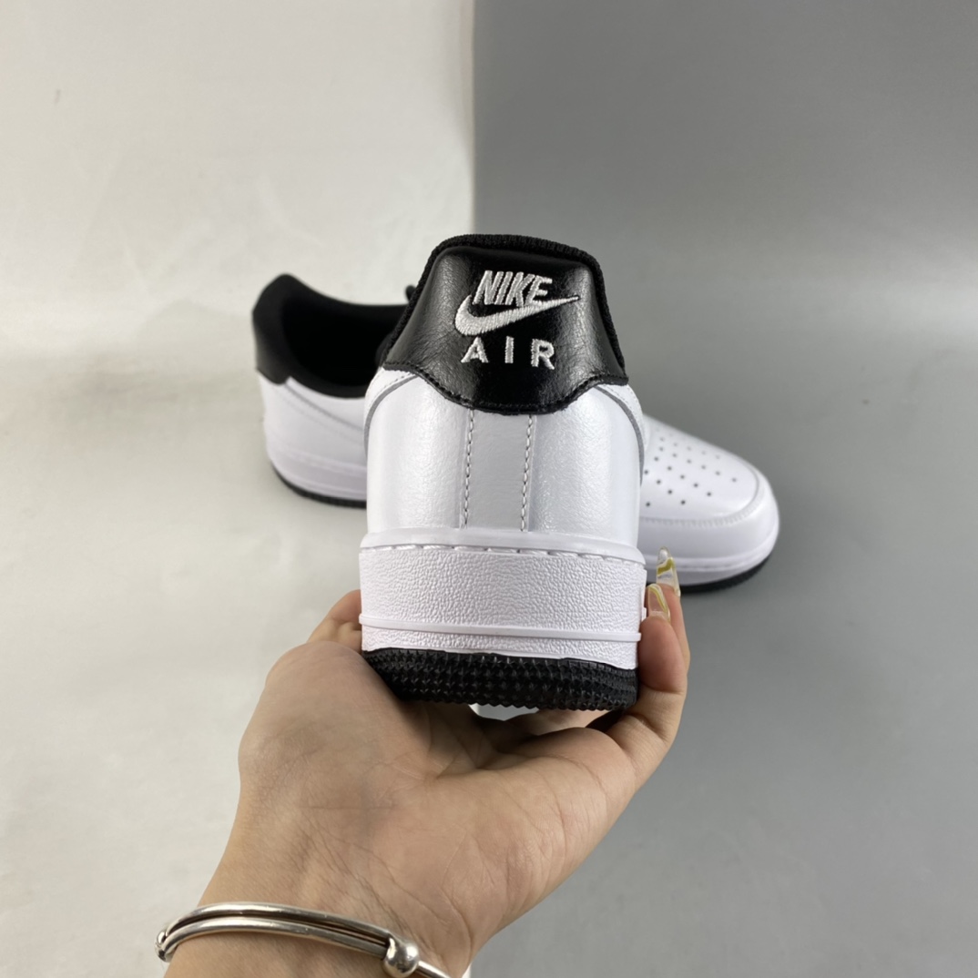 P190  Nike Air Force 1’07 Low 空军一号低帮休闲板鞋 DR9867-102