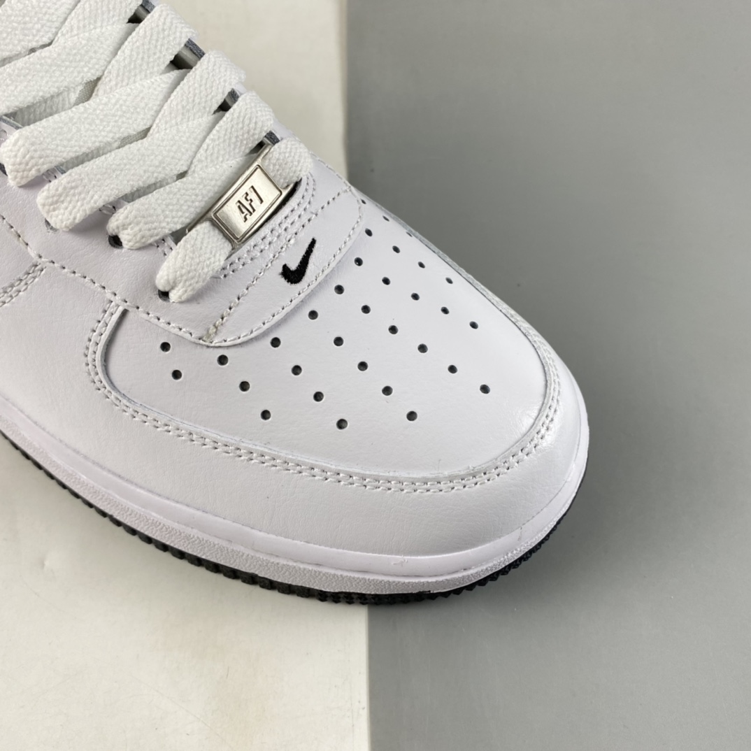 P190  Nike Air Force 1’07 Low 空军一号低帮休闲板鞋 DR9867-102