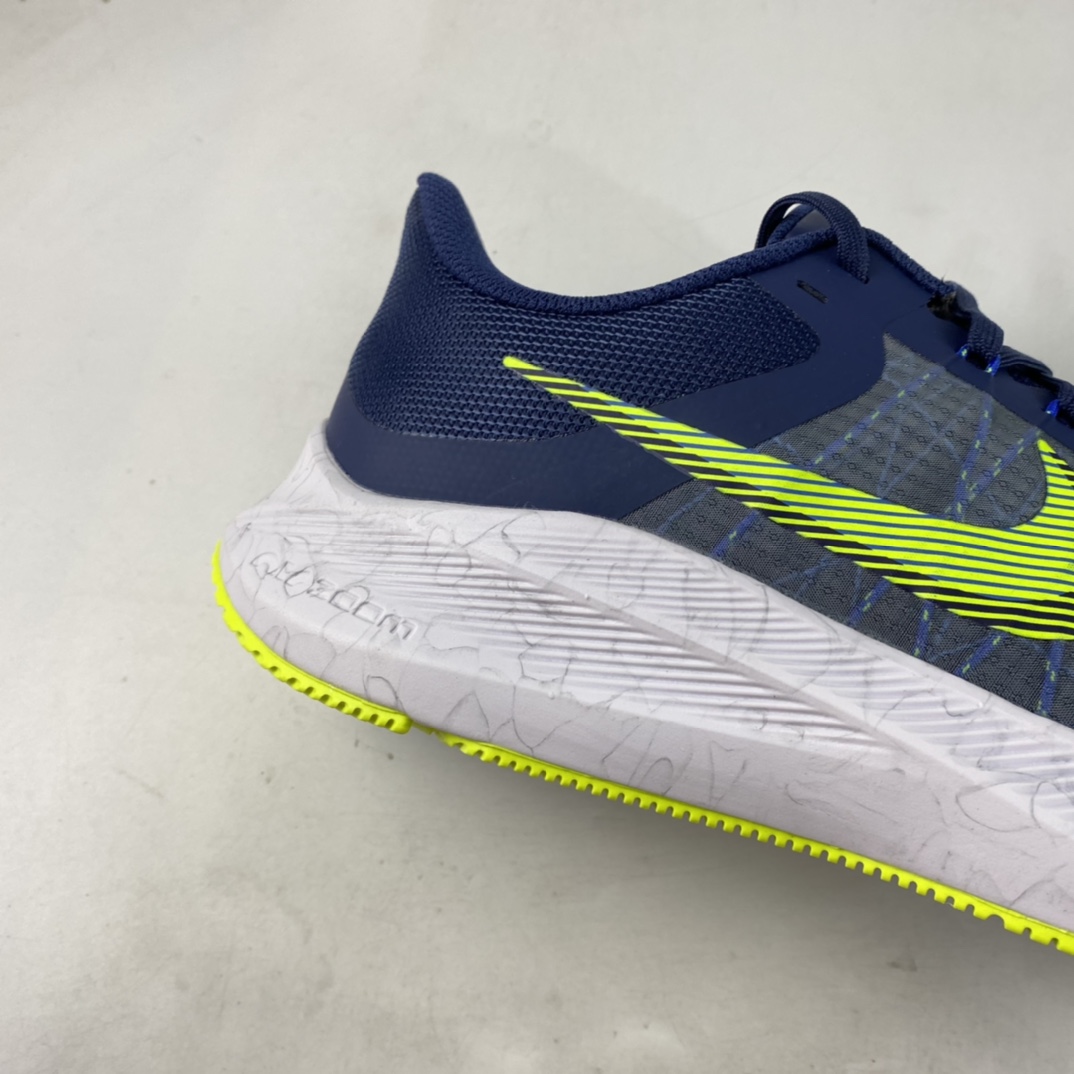 P180 Nike Zoom Winflo 8 登月新款运动休闲缓震跑步鞋 CW3419-401