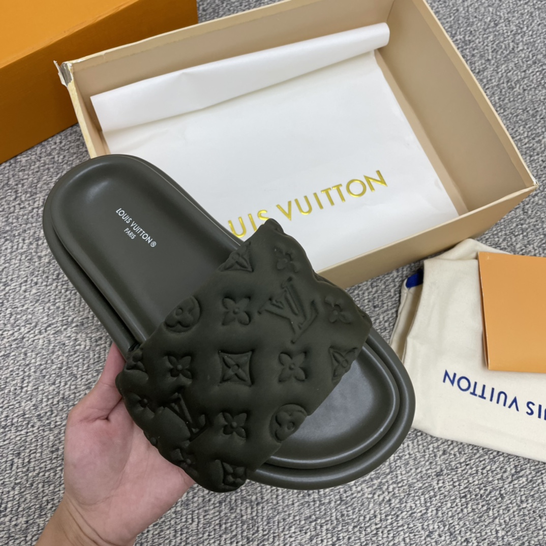 LV/路易威登 1v驴牌|𝟐𝟎𝟐𝟐春夏浮雕厚底 魔术贴拖鞋