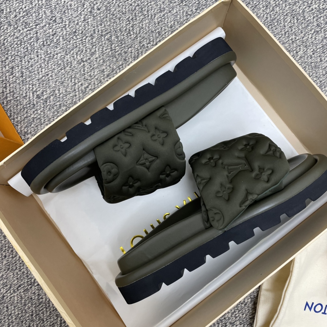LV/路易威登 1v驴牌|𝟐𝟎𝟐𝟐春夏浮雕厚底 魔术贴拖鞋