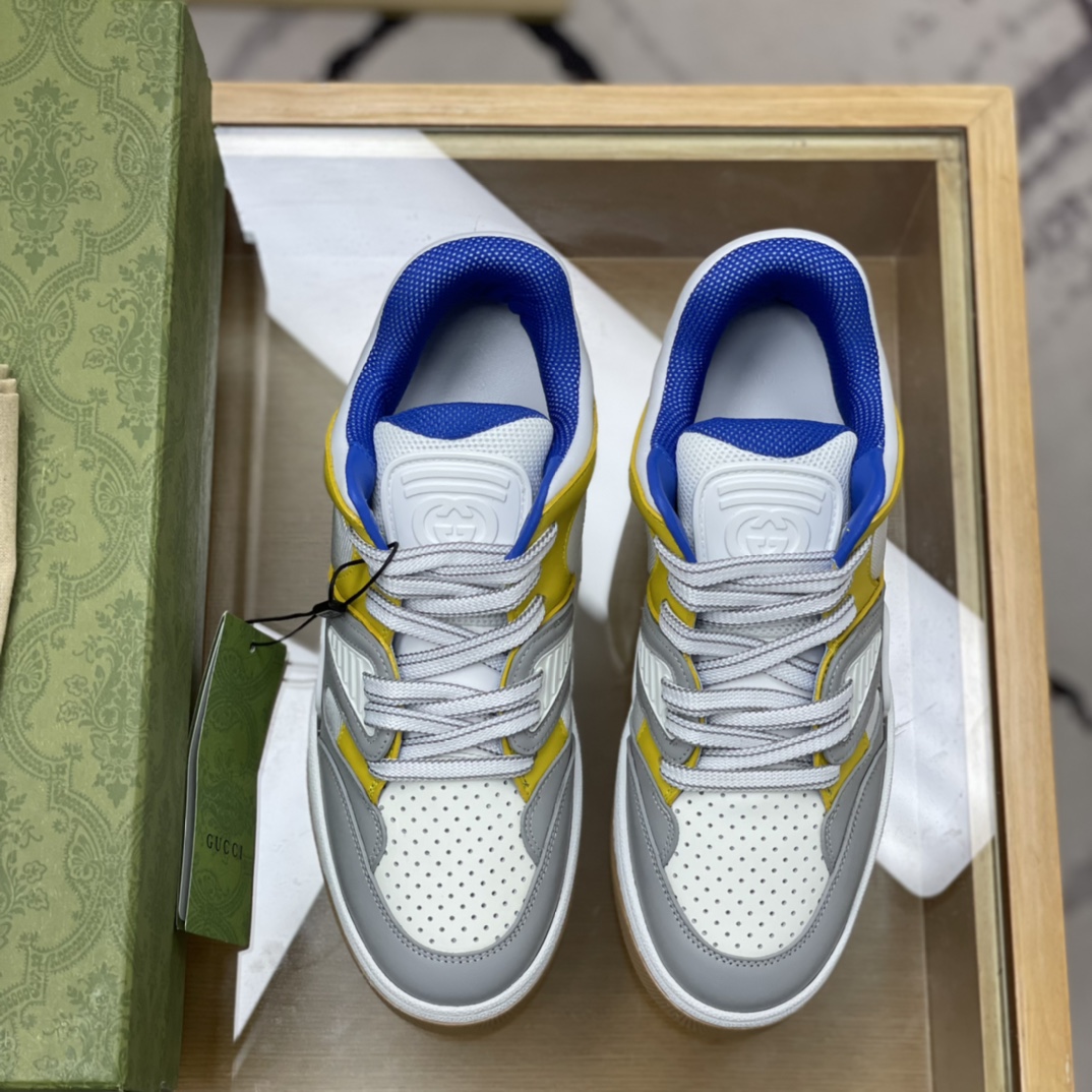 Gucci古驰   采用PVC+透气网情侣款球鞋