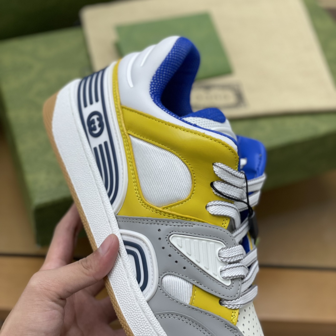 Gucci古驰   采用PVC+透气网情侣款球鞋