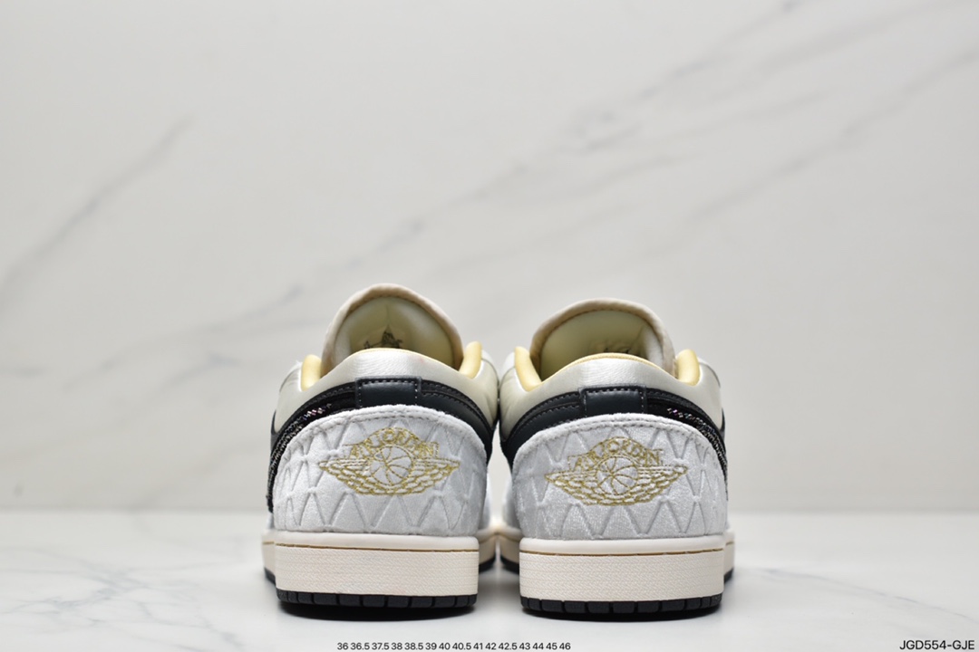 180 Air Jordan 1 Low AJ1乔1低帮休闲板鞋 553558-128