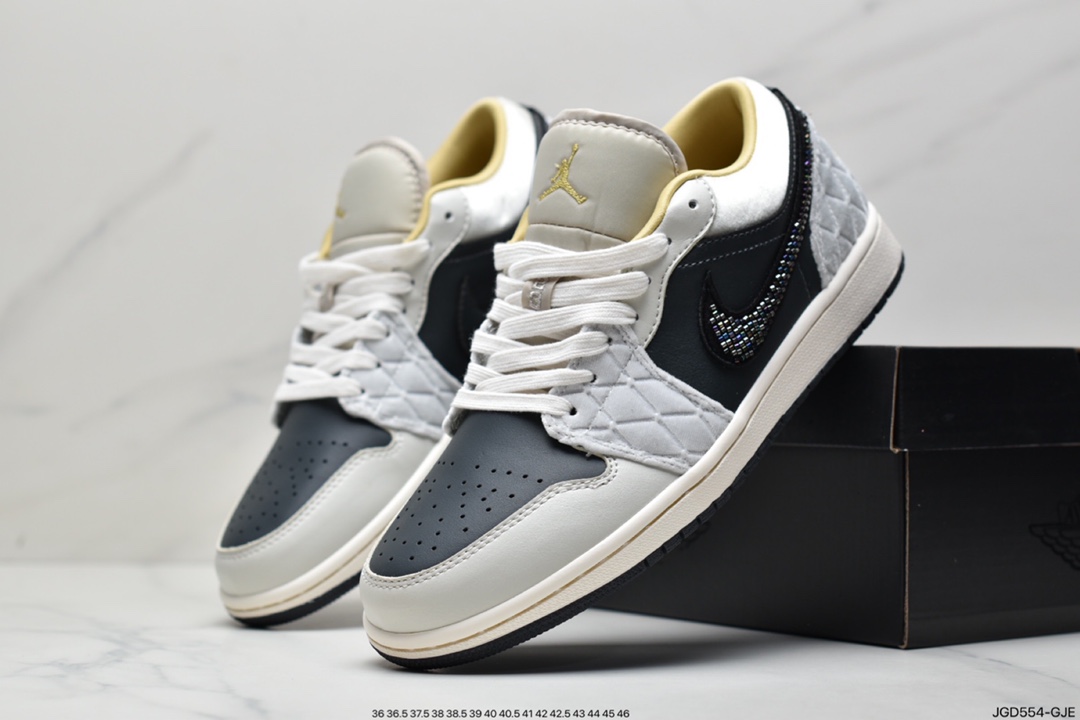 180 Air Jordan 1 Low AJ1乔1低帮休闲板鞋 553558-128