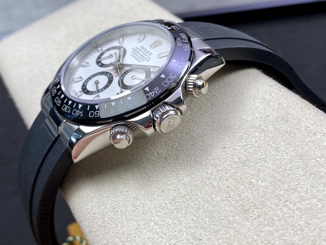 SK Factory 劳力士Rolex 迪通拿シリーズ 超強夜光機能付き腕時計