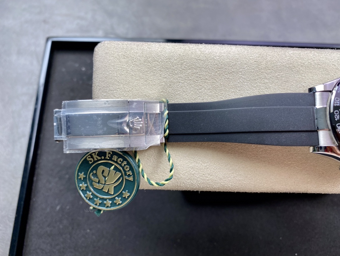 SK Factory 劳力士Rolex 迪通拿シリーズ 超強夜光機能付き腕時計