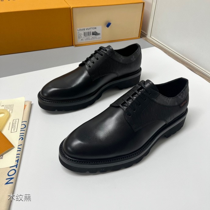 Los nuevos zapatos con cordones Lv-Voltaire de color negro con vetas de madera se envían uno tras otro. Este …