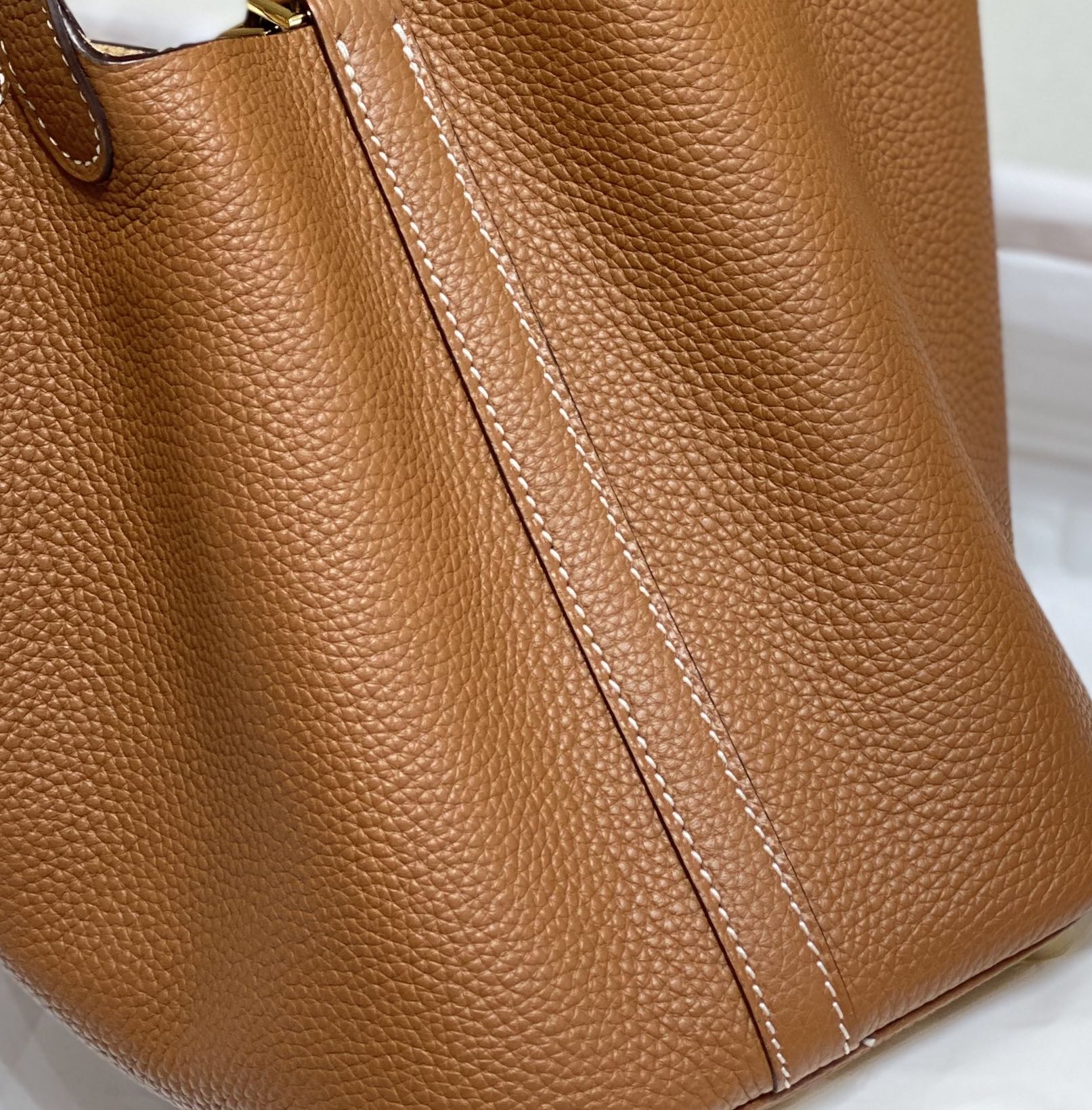 Hermes Picotin Lock 18 Brown Leather Bucket Bag with Gold Hardware 5 i1655091320 5633 4