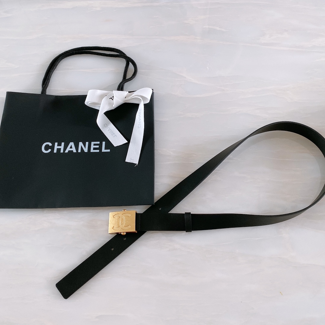 chanel香奈儿新款CC标志复古鎏