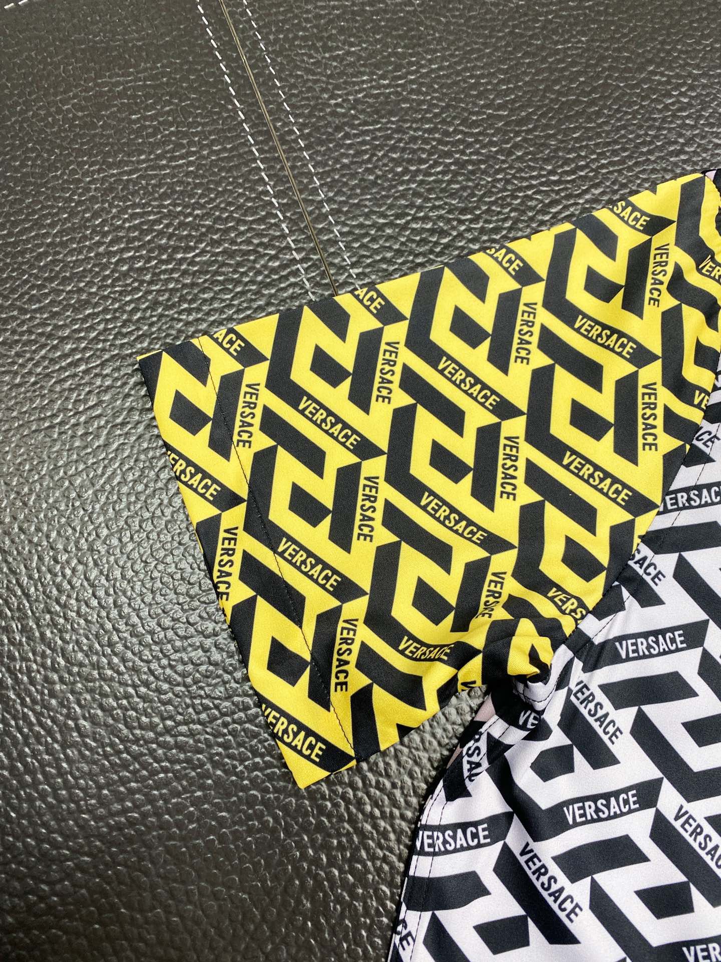 路易威登 Louis Vuitton 高定典藏名品高定成衣时装外套连衣裙衬衫T恤 #1EAC6C19 6