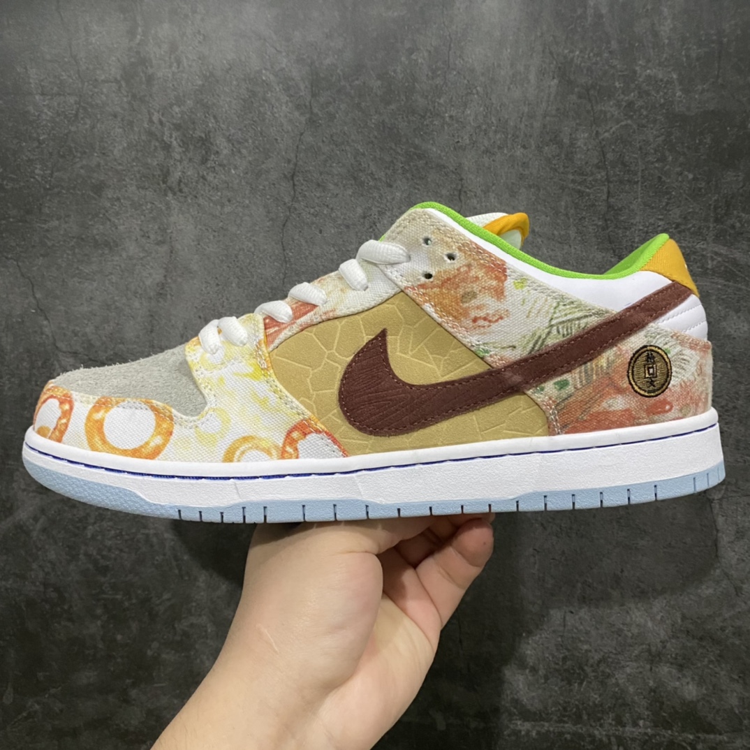 图片[4]-NK SB Dunk Low Pro \”Street Hawker\” 食神鸳鸯 Top纯原生产线出品 代表历史最强FK 市售唯一正确对版 原版礼盒 配件齐全（双倍邮费） 花费重金开发定制礼盒 全套包装 鞋身原厂透芯头层牛皮 皮料等待3个月 鞋面高频3D打印、后跟电绣 原档案数据制作 原楦原纸板开发 匹配原版98%以上 后跟垫棉独家呈现 后跟反口里弧度正确 全新后跟电绣 电绣针数与ZP一致 货号：BQ6817 尺码：36 36.5 37.5 38 38.5 39 40 40.5 41 42 42.5 43 44 44.5 45 46-选品中心