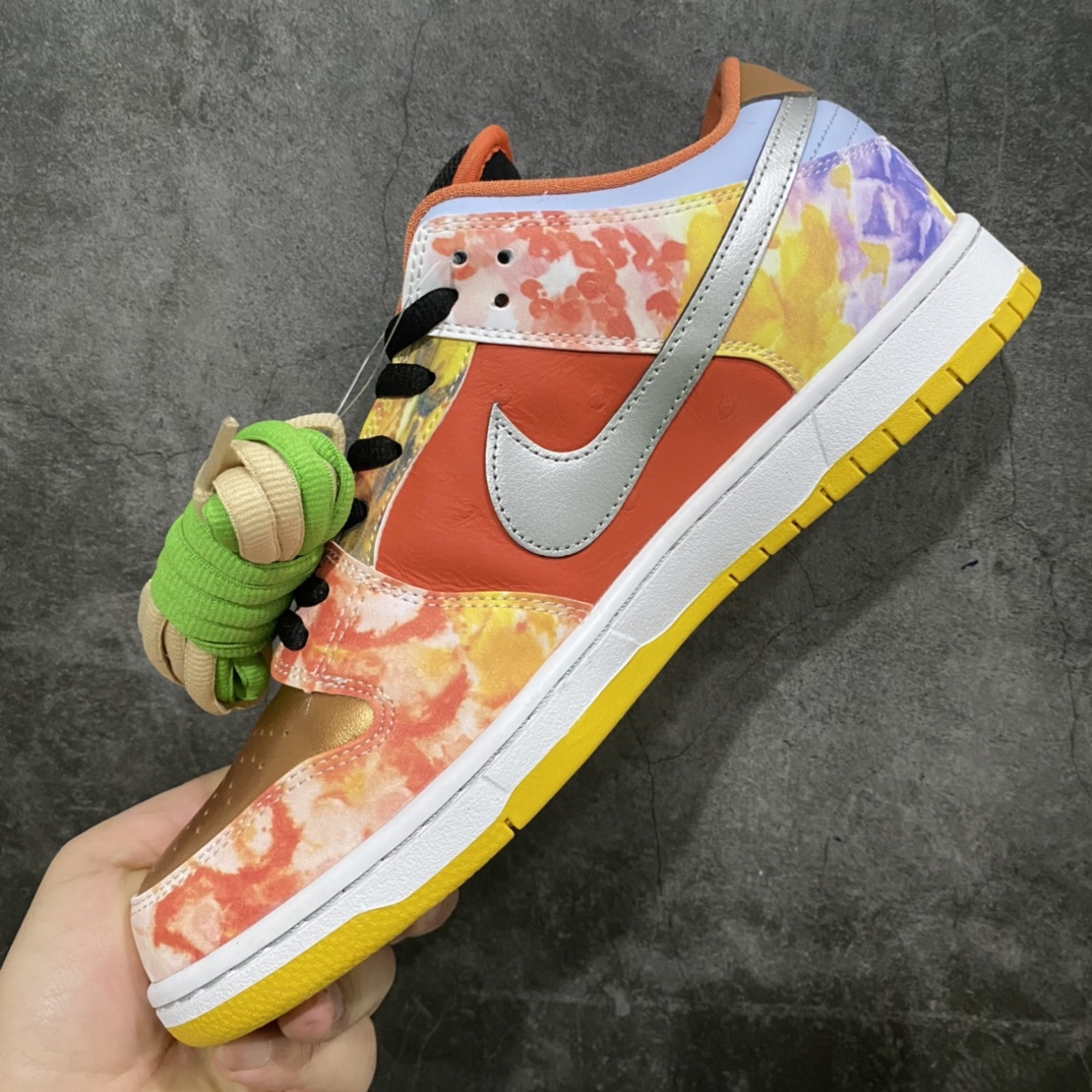 图片[9]-NK SB Dunk Low Pro \”Street Hawker\” 食神鸳鸯 Top纯原生产线出品 代表历史最强FK 市售唯一正确对版 原版礼盒 配件齐全（双倍邮费） 花费重金开发定制礼盒 全套包装 鞋身原厂透芯头层牛皮 皮料等待3个月 鞋面高频3D打印、后跟电绣 原档案数据制作 原楦原纸板开发 匹配原版98%以上 后跟垫棉独家呈现 后跟反口里弧度正确 全新后跟电绣 电绣针数与ZP一致 货号：BQ6817 尺码：36 36.5 37.5 38 38.5 39 40 40.5 41 42 42.5 43 44 44.5 45 46-选品中心