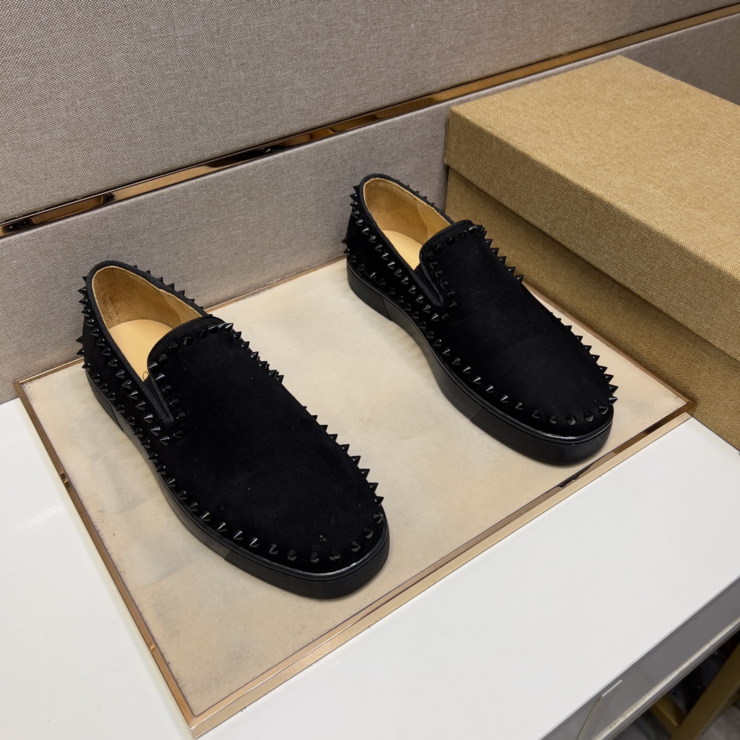 J5  Christian Louboutin 男士休闲一脚蹬鞋 2022z柜同步发售 🔶