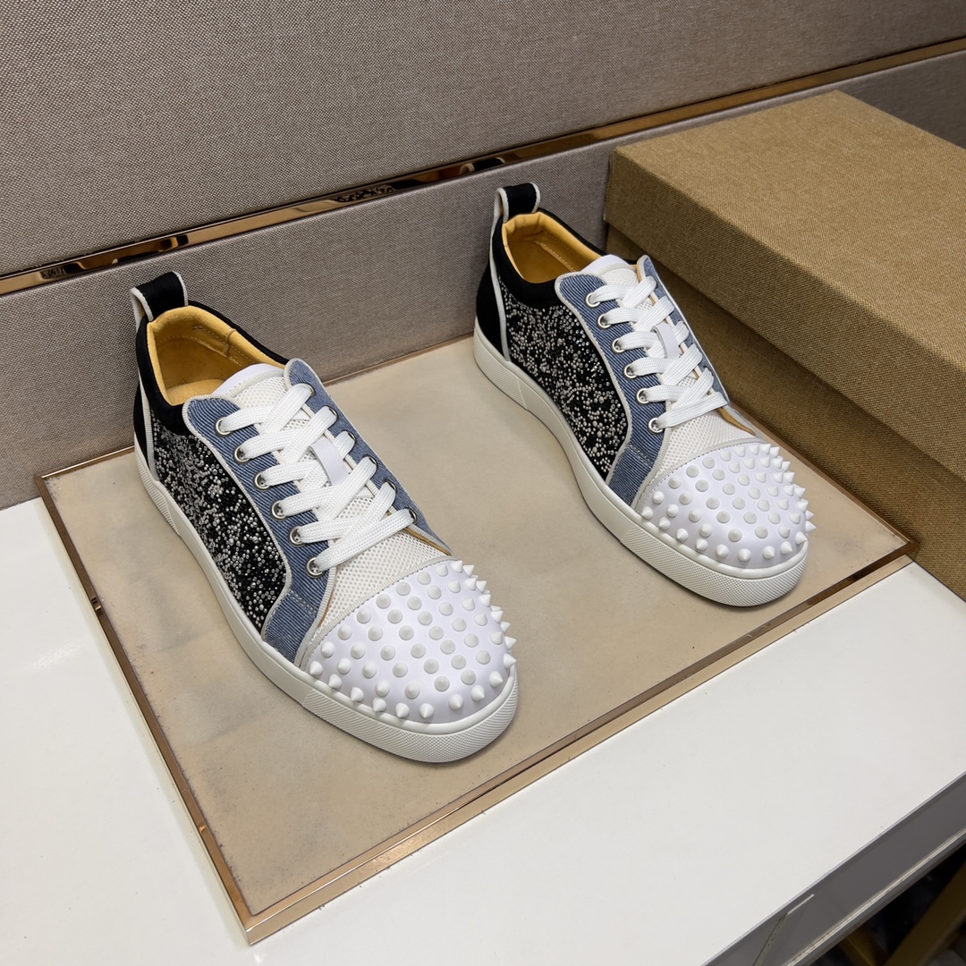 J5  Christian Louboutin 男士休闲板鞋 2022z柜同步发售 🔶
