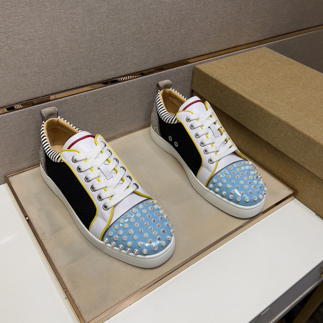 J5  Christian Louboutin 男士休闲板鞋 2022z柜同步发售 🔶