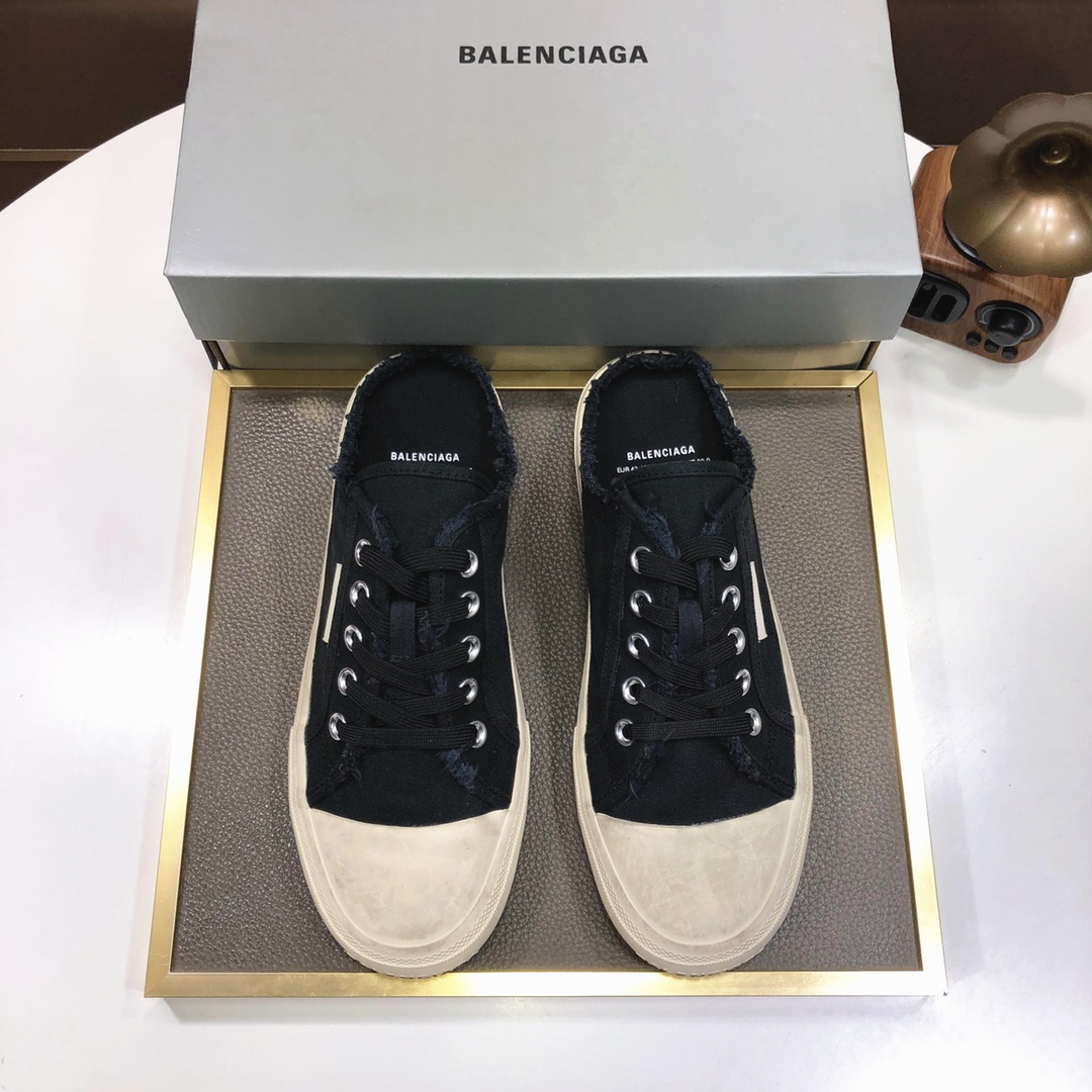 I5 Balenciaga  [巴黎世家] 情侣款 官网最、欧洲原版购入拆解 1:1复制 原版大底 面料进口帆布，原版一致的用料 原版一致的工艺，情侣款男码40-44 女码35-39