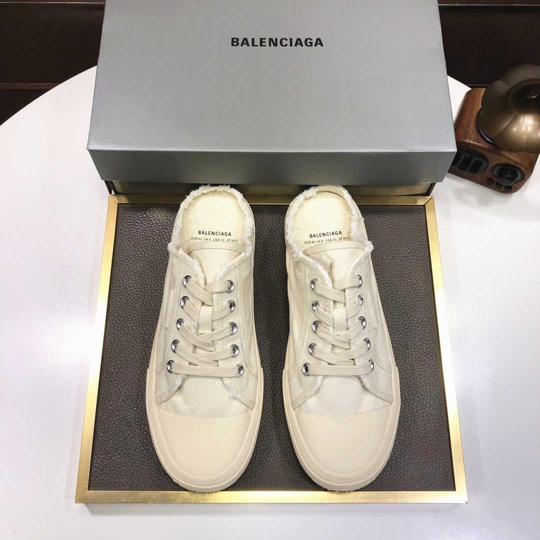 I5 Balenciaga  [巴黎世家] 情侣款 官网最、欧洲原版购入拆解 1:1复制 原版大底 面料进口帆布，原版一致的用料 原版一致的工艺，情侣款男码40-44 女码35-39