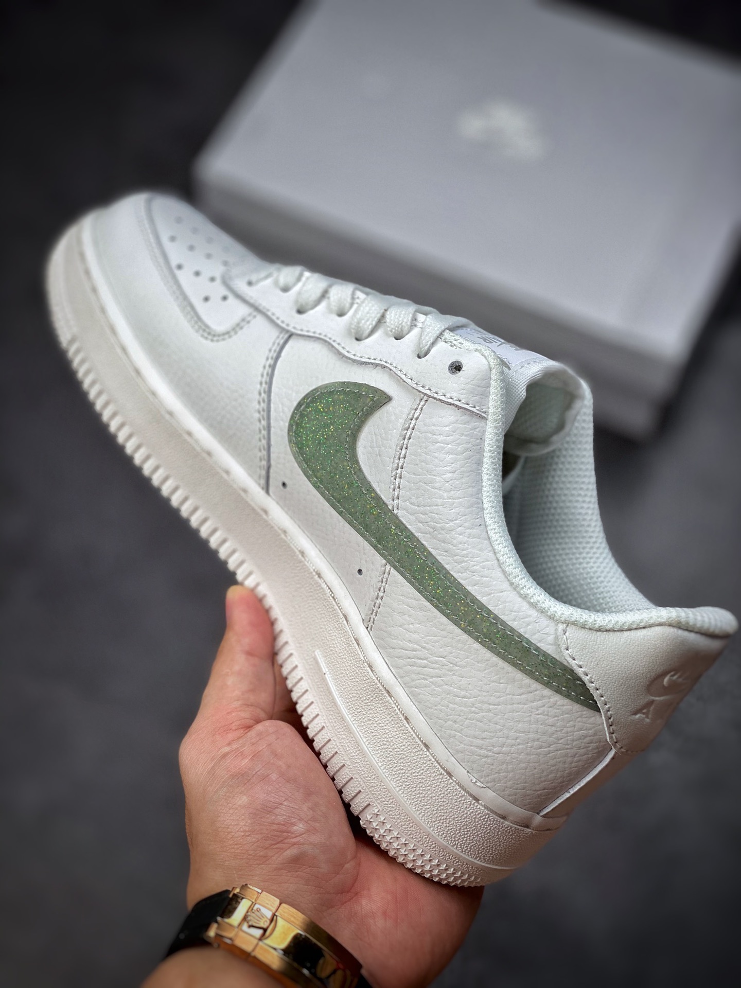 220 Nike Air Force 1 Low 07 淡绿闪光DH4407-101