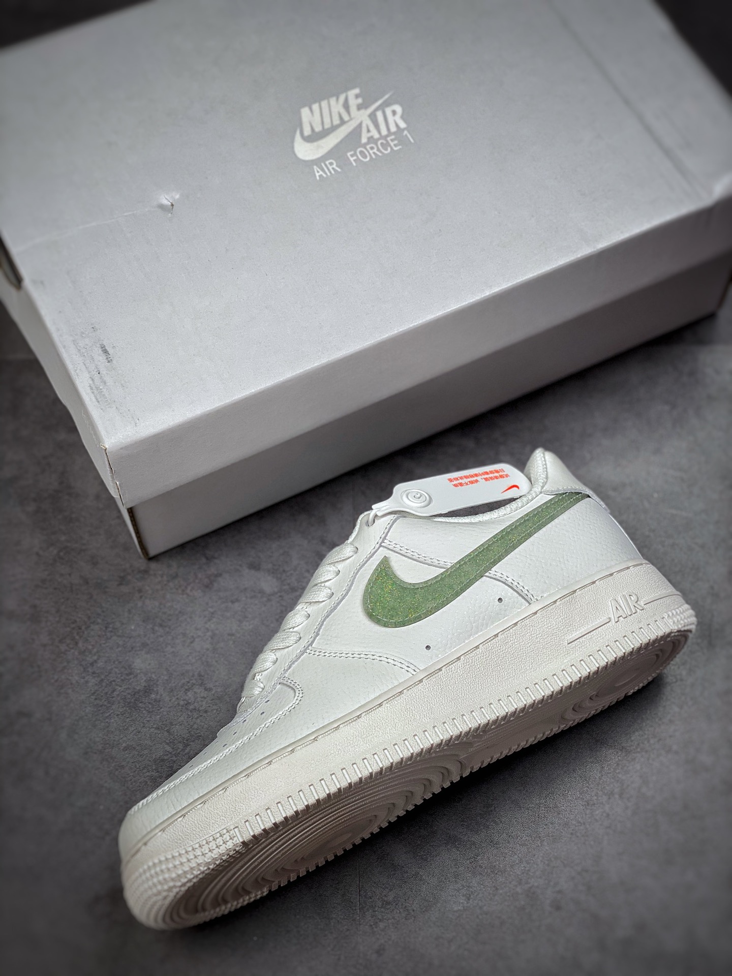 220 Nike Air Force 1 Low 07 淡绿闪光DH4407-101