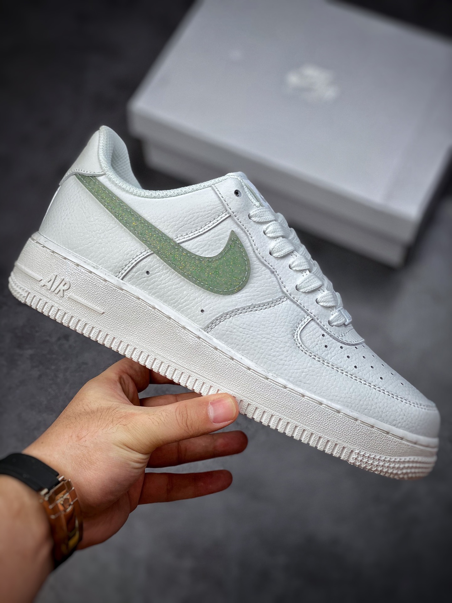 220 Nike Air Force 1 Low 07 淡绿闪光DH4407-101