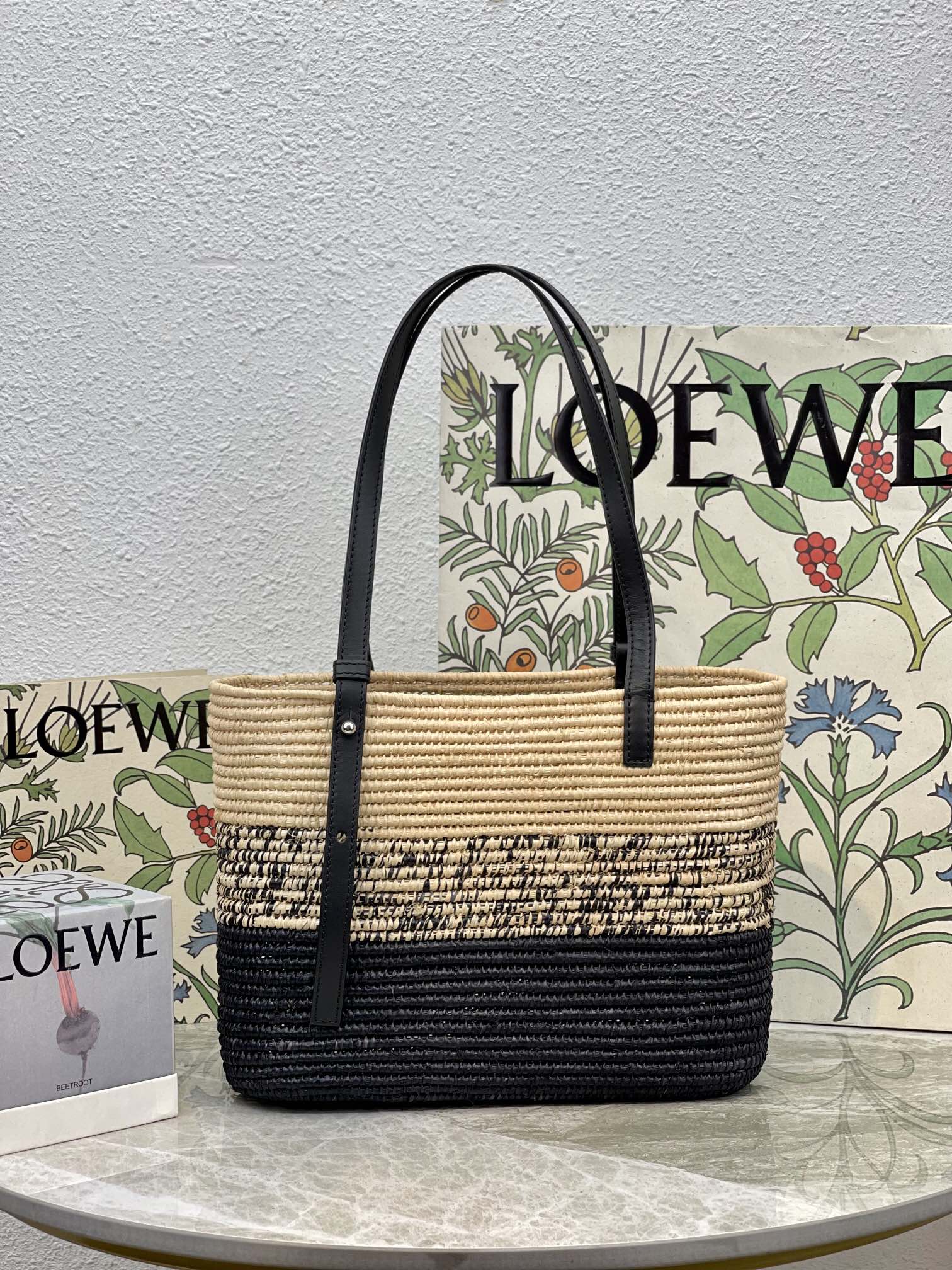 Loewe  菜篮子包 3