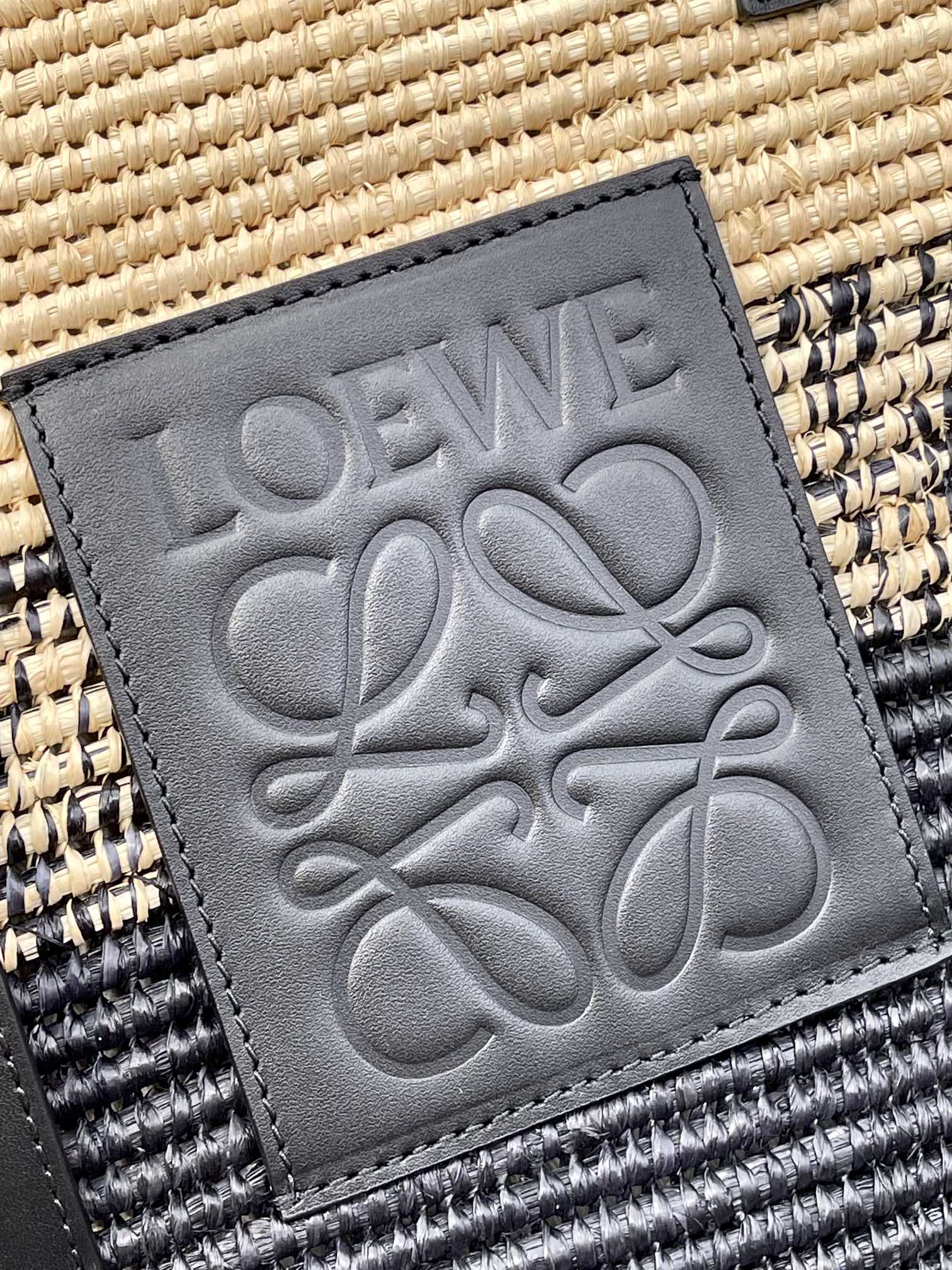 Loewe  菜篮子包 5