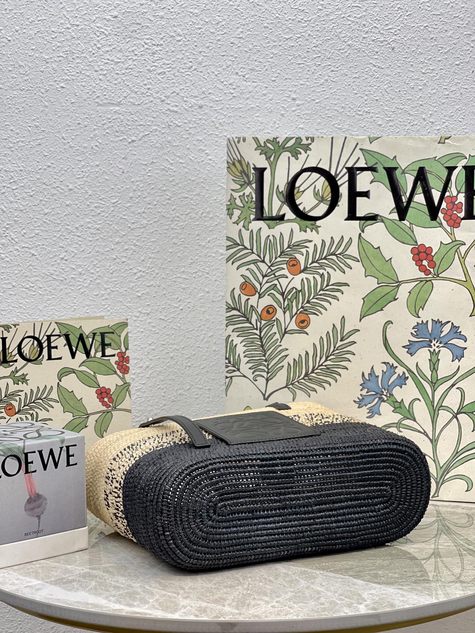 Loewe  菜篮子包 4