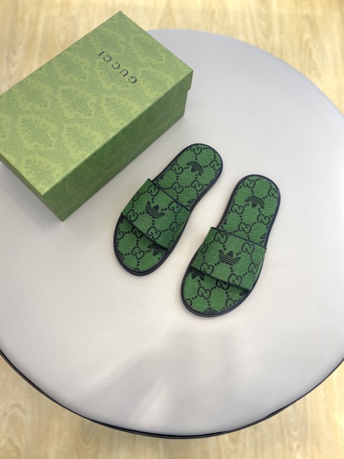 Gucci Men's Green Canvas Summer Slides Sandals, Comfortable & Stylish