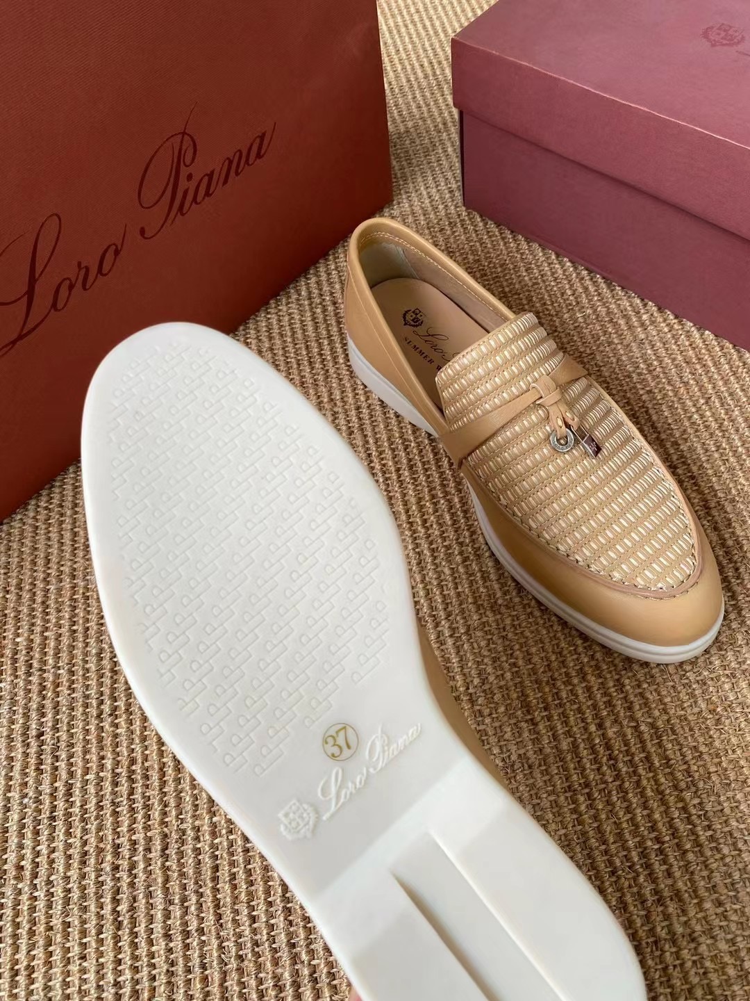 LoroPiana35-404142