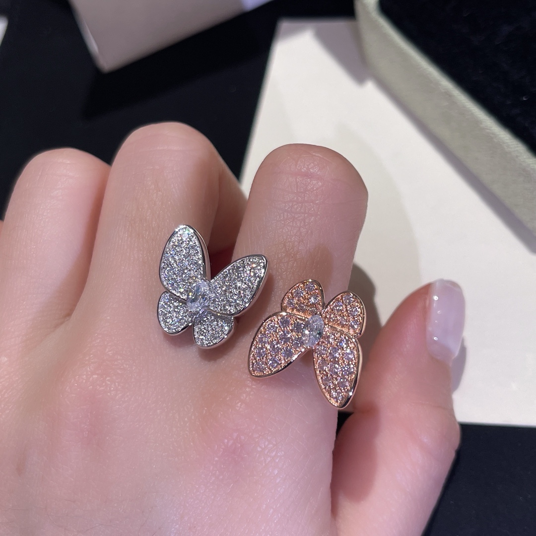 VCA Ring