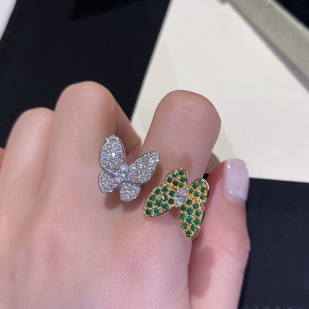 VCA Ring