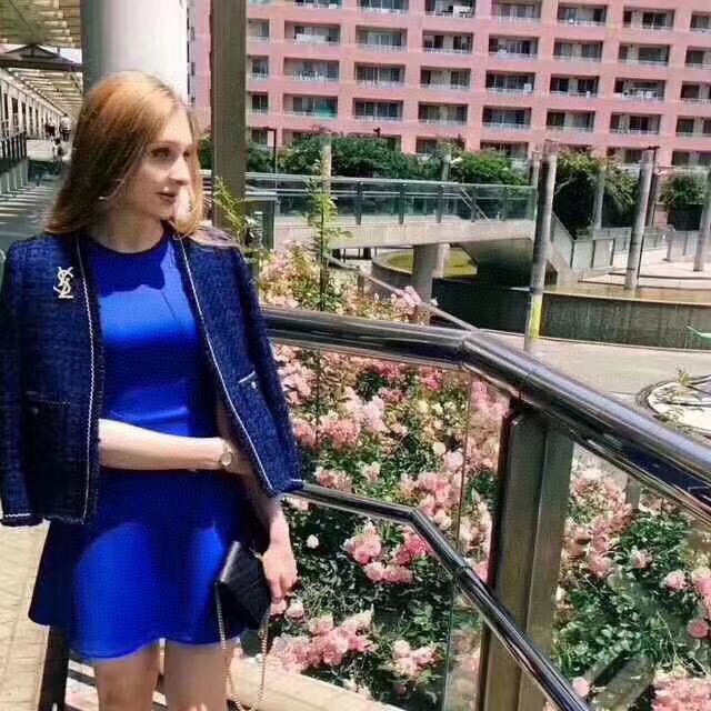 👑YSL（Yves Saint laurent）圣罗兰胸针  精镶单排钻  高端大气  总长5厘米  完美比例  超级百搭 💰80