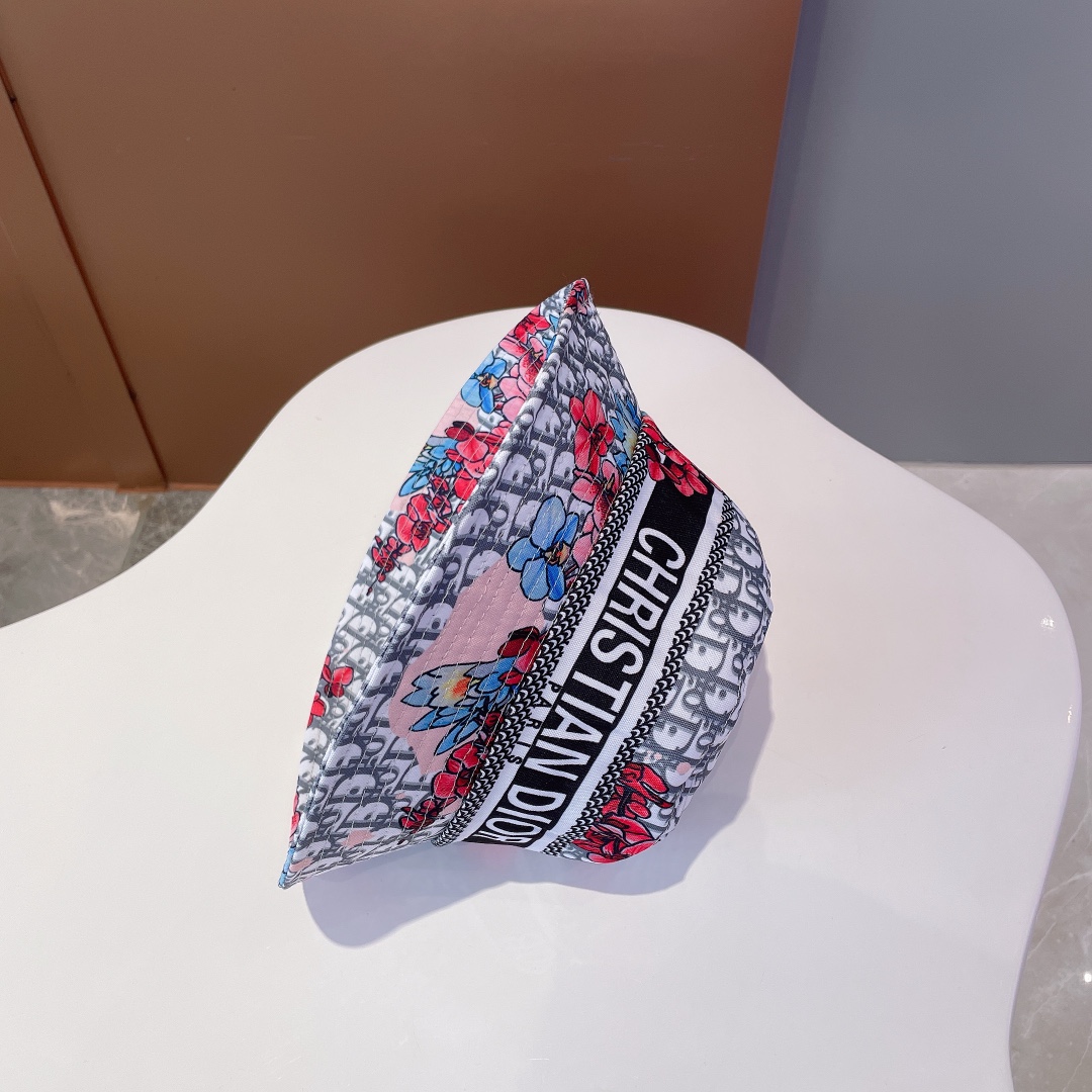 Dior迪奥花花世界系列新品渔夫帽